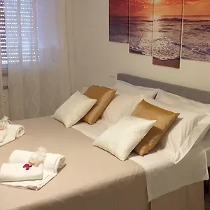 mare-sole-e-fantasia.hotelitalianriviera.com/
